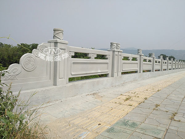 桥梁栏杆安装工艺